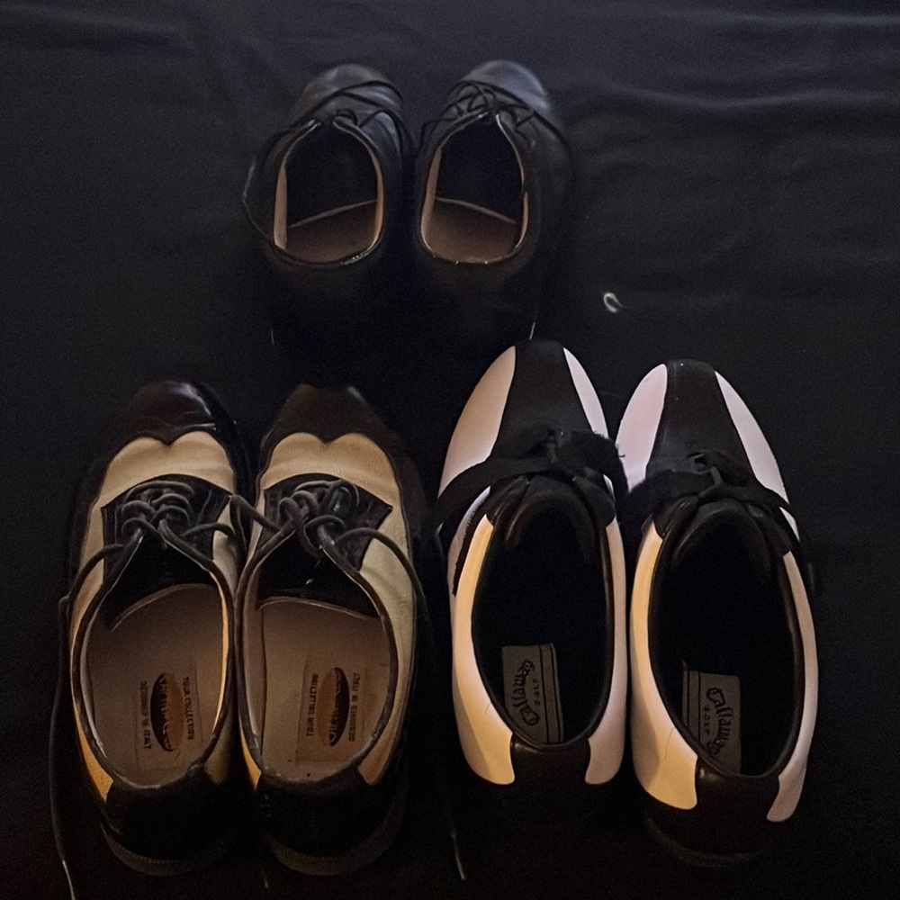 Women golf shoes